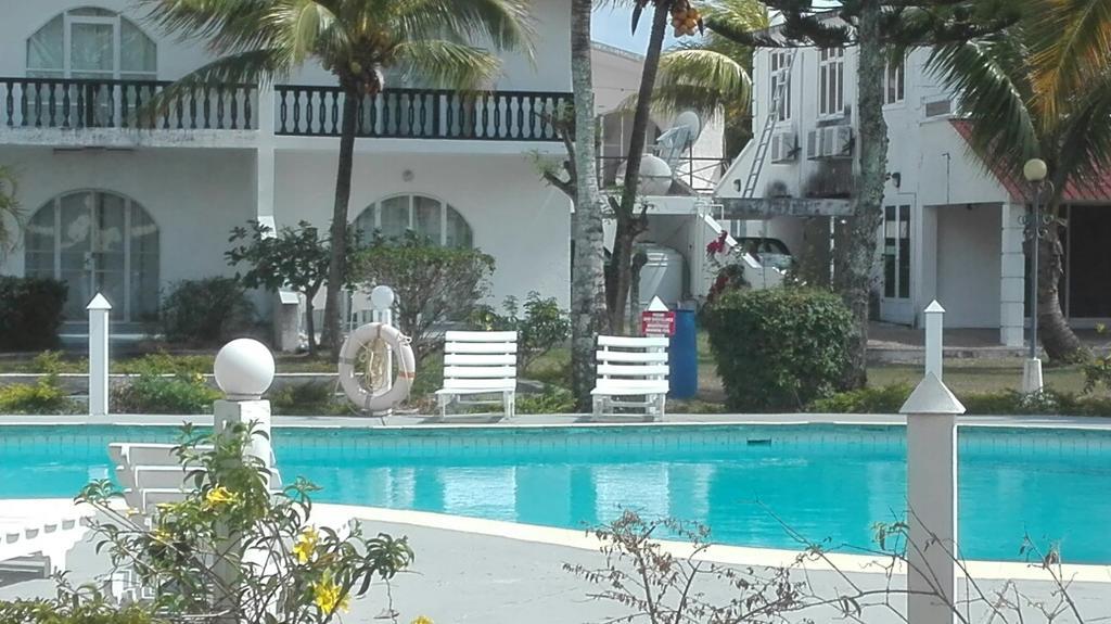 Hôtel La Francaise à Pereybere Beach Extérieur photo