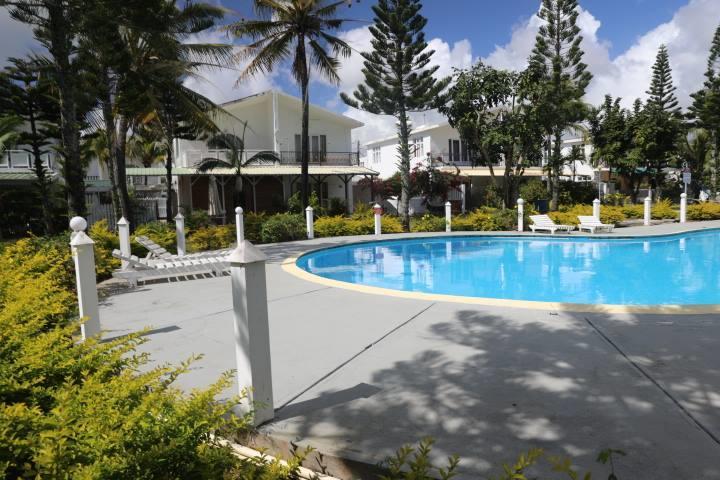 Hôtel La Francaise à Pereybere Beach Extérieur photo